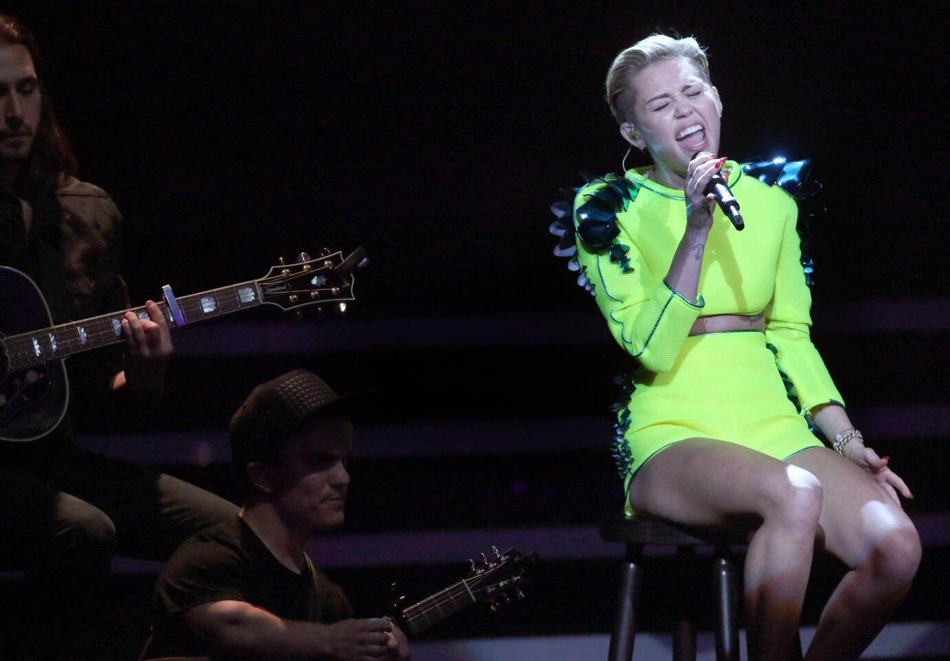 Miley Cyrus | Performer