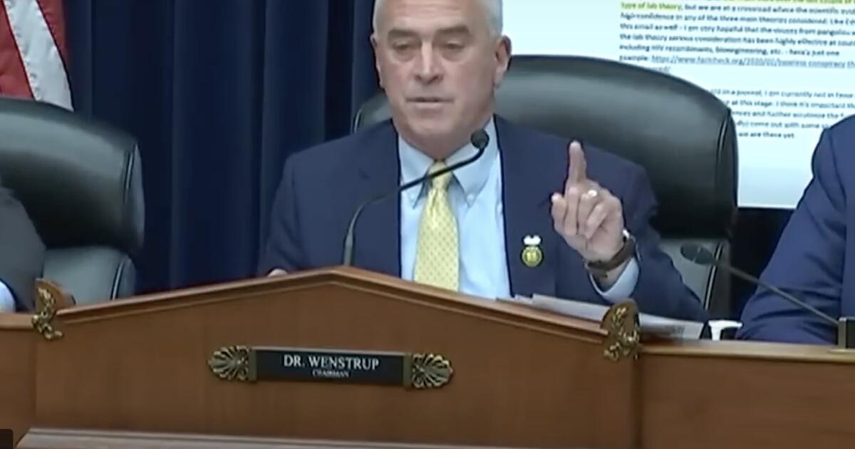 Column: With final report on pandemic, House GOP fully embraces COVID conspiracy-mongering
