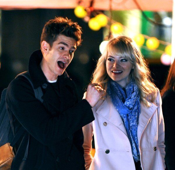 Andrew Garfield and Emma Stone filming "The Amazing Spider-Man 2" on location in New York City.