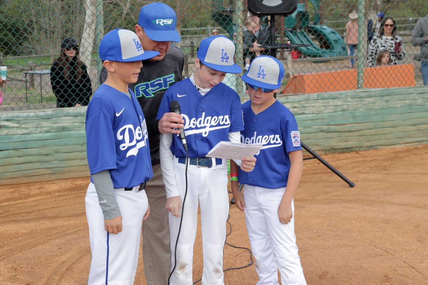 RSFLL President Bob Willingham and 3 majors players read the Little League Pledge