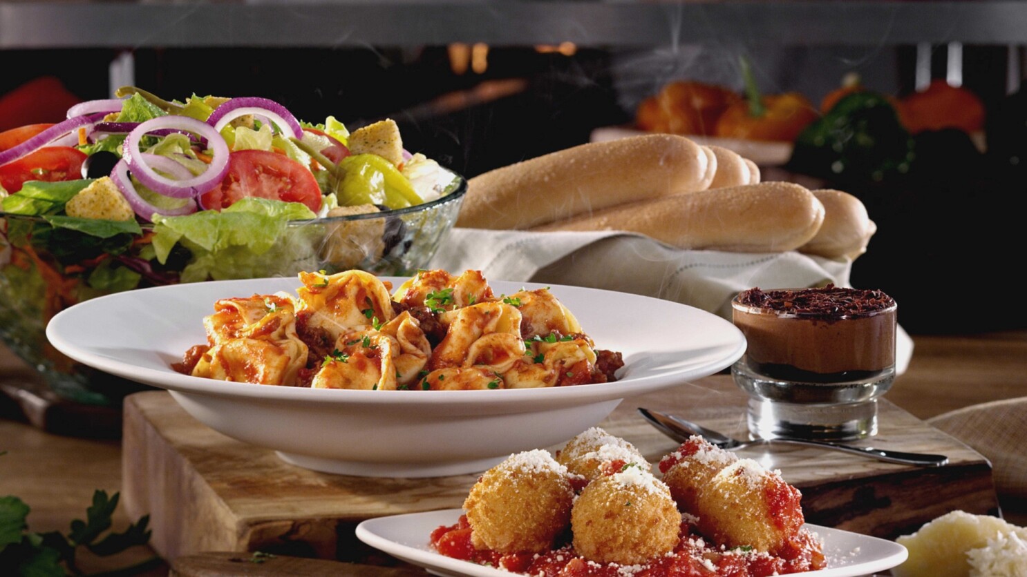Olive Garden Offers Free Child Care For A Date Night At The