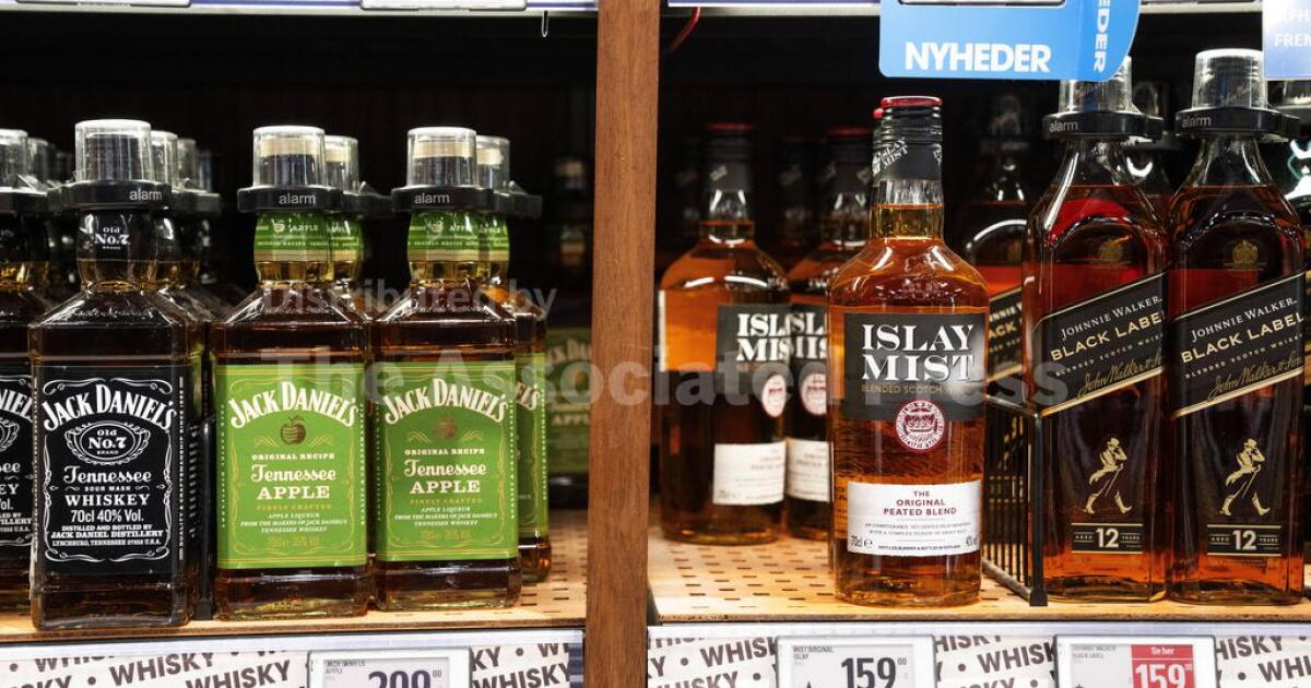 U.S. Imposes 15% Tariff on EU Wines, Spirits