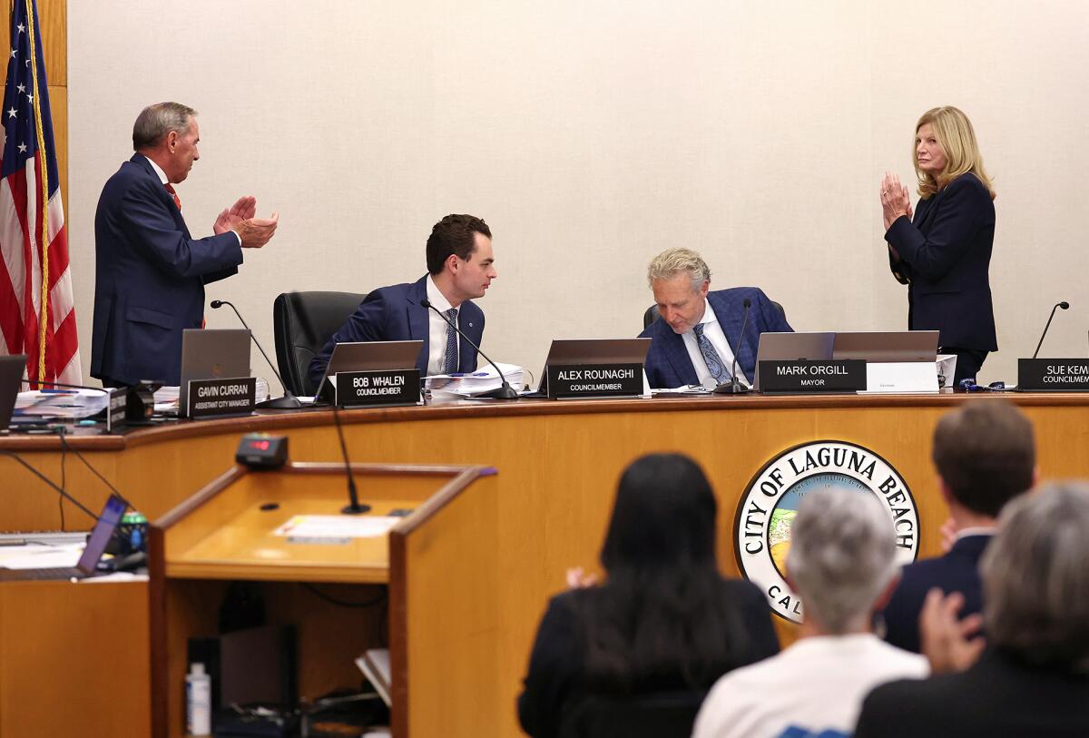 Mark Orgill moves to center of dais as Laguna Beach's next mayor - Los ...