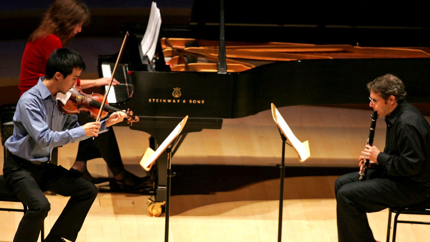 Johnny Lee, left, Vicki Ray and David Howard perform as part of the L.A. Philharmonic's Chamber Music Society in Disney Hall on May 8, 2007.