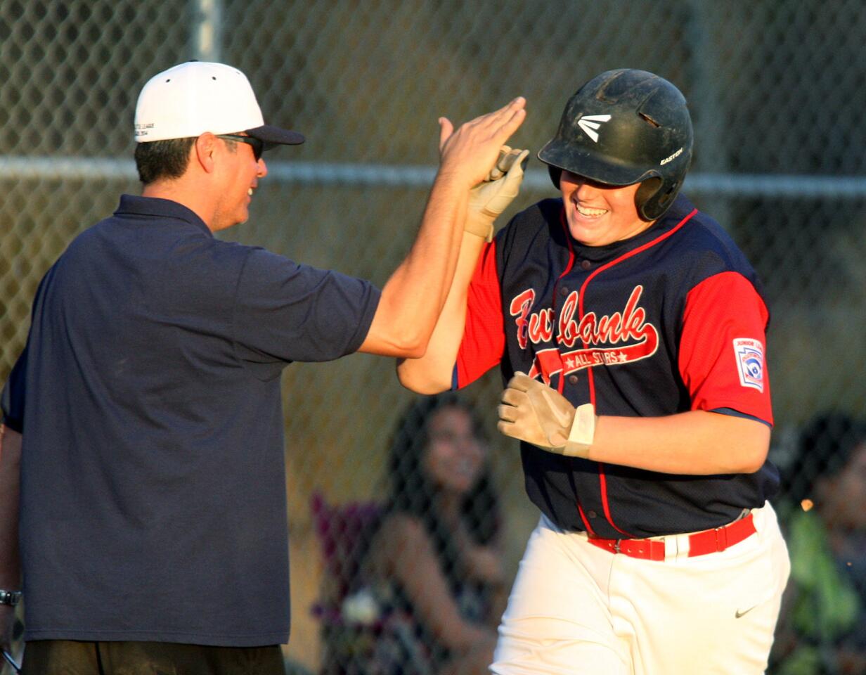 Photo gallery: Crescenta Valley vs. Burbank junior baseball