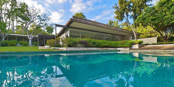 It's looking as if the owners of the Richard Neutra-designed Kronish house in Beverly Hills plan to demolish it.