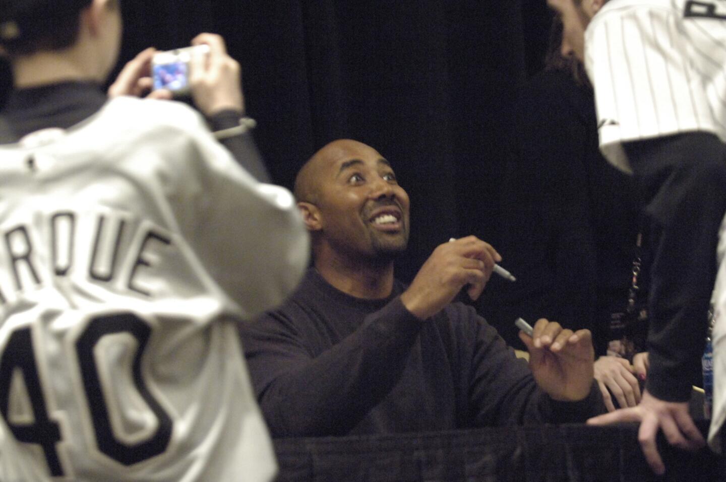 Harold Baines signs autographs at SoxFest on Jan. 28, 2006.
