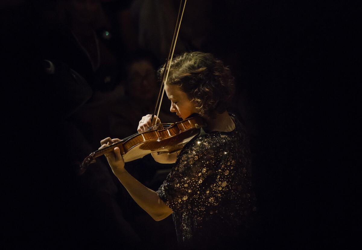 Violinist Hilary Hahn will join Los Angeles Chamber Orchestra for the ensemble's season-opening concerts this weekend.