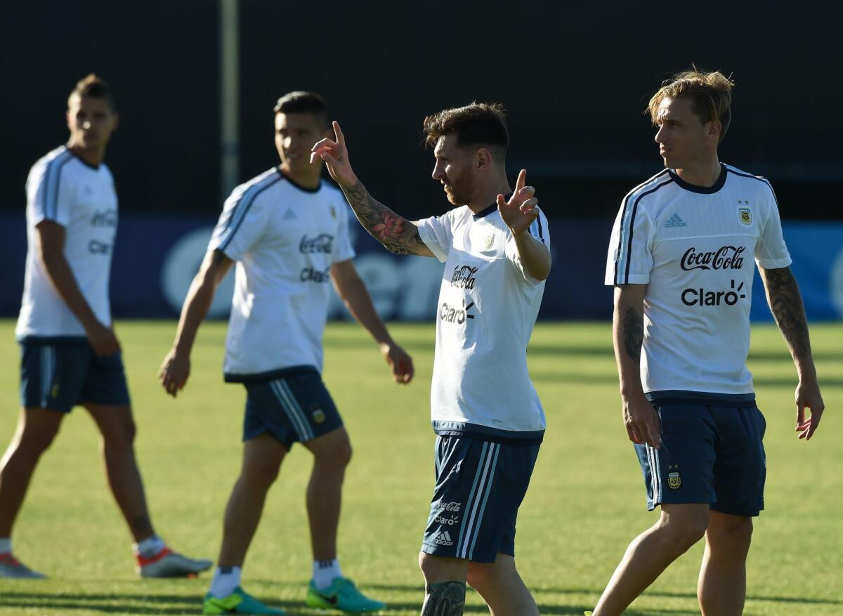 Argentina no tiene tiempo para el drama y necesita calma para jugar contra Chile.