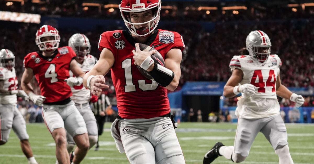 Stetson Bennett and Georgia rout TCU, capture CFP championship - Los  Angeles Times