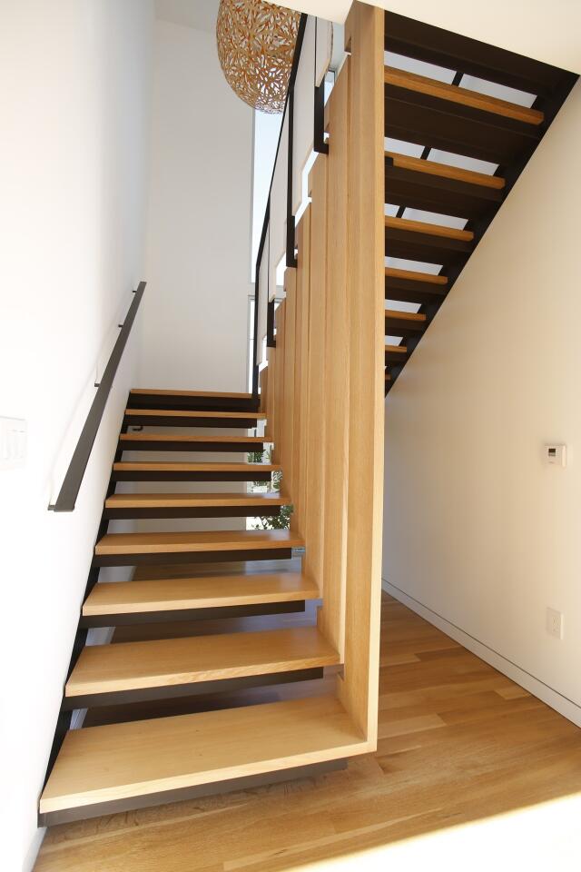 California Poppy House: the stairs