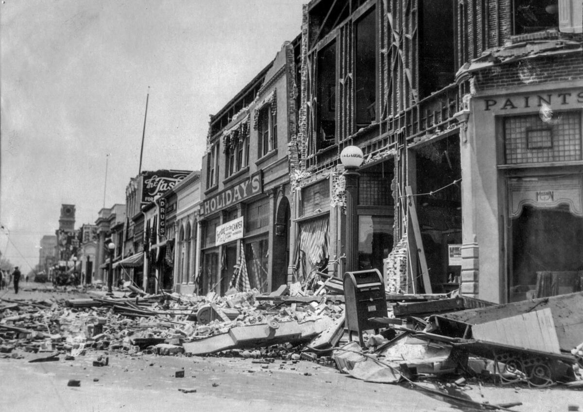 June 29, 1925: Damage on State Street looking north from De La Guerra Street following Santa Barbara earthquake.
