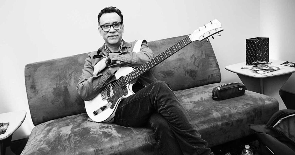 On ‘100 Sound Effects,’ Fred Armisen resurrects the long-dead haunted mansion album On ‘100 Sound Effects,’ Fred Armisen resurrects the long-dead haunted mansion album
