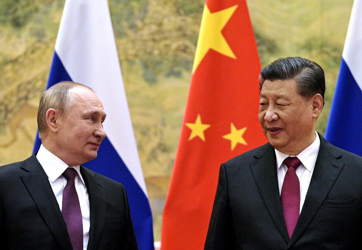 Chinese President Xi Jinping, right, and Russian President Vladimir Putin