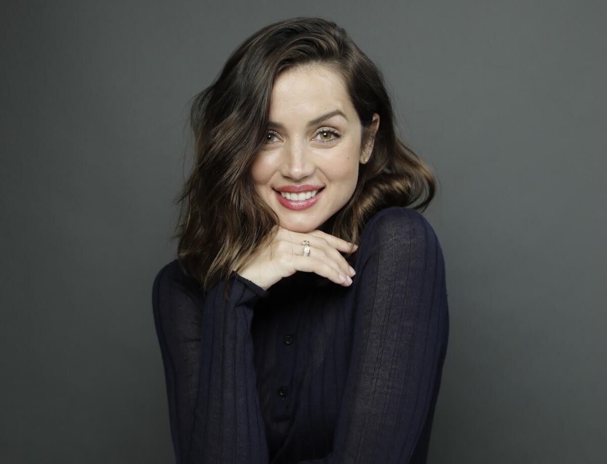 Why Ana De Armas Almost Turned Down Her Knives Out Role Los Angeles Times 1064