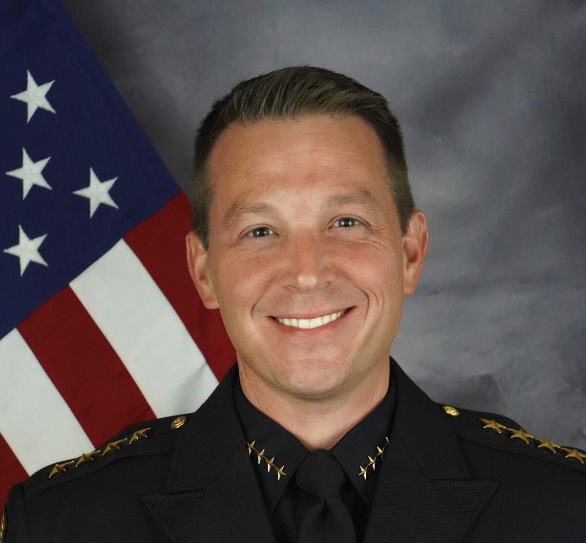 Robert Thompson has been hired by city officials to be the next police chief of the Laguna Beach Police Department.