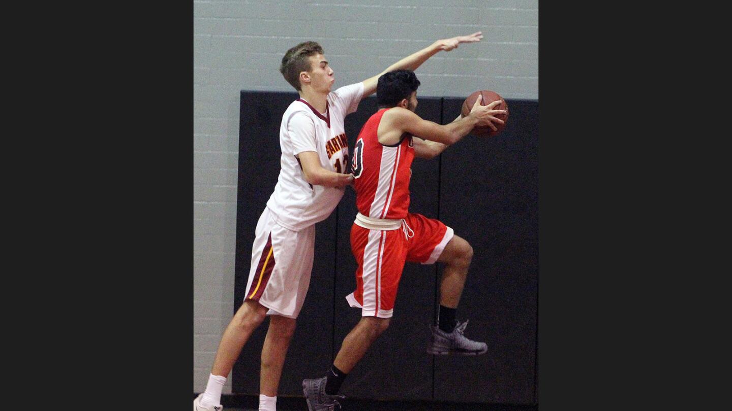 Photo Gallery: La Cañada vs. Glendale in tournament boys' basketball