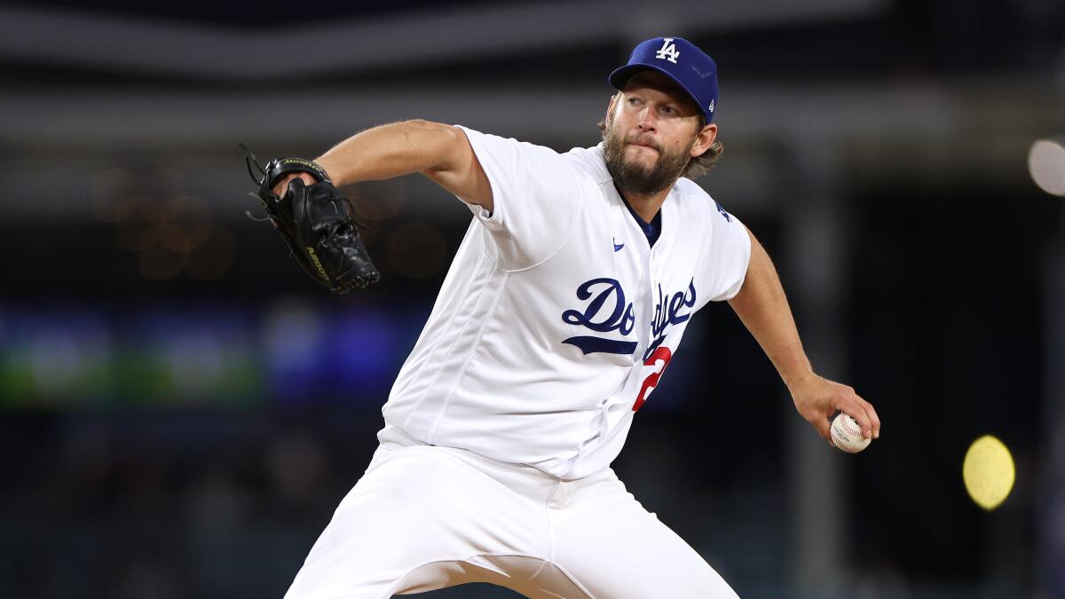 Download Dodgers Pitcher Clayton Kershaw Wallpaper