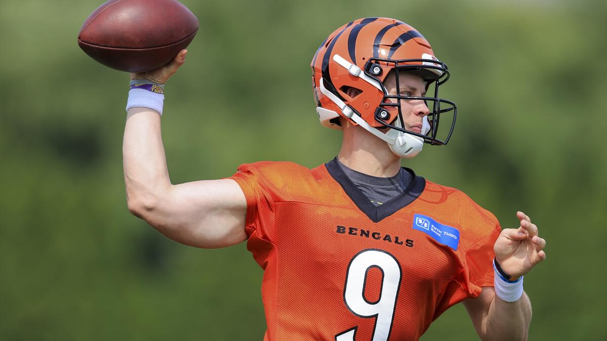 Column: Joe Burrow's poise put Bengals into Super Bowl qualifier - The San  Diego Union-Tribune