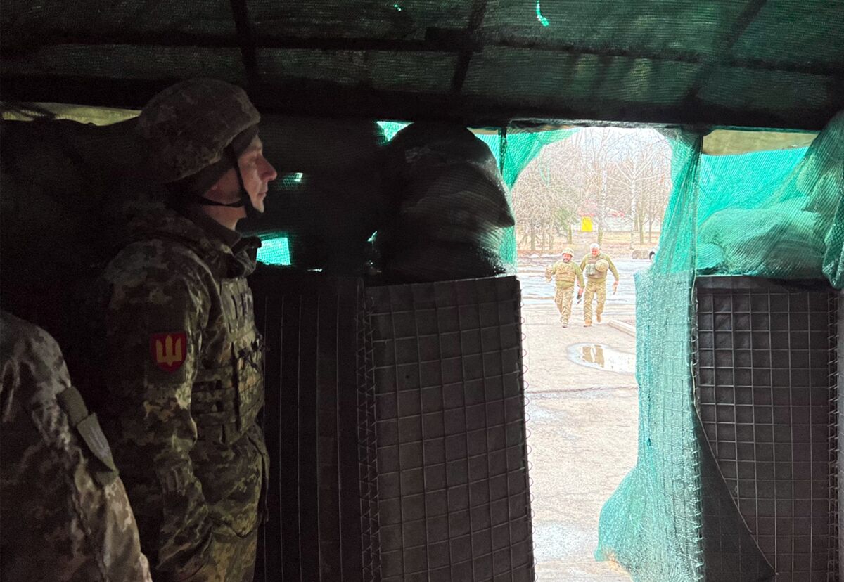 Ukrainian soldiers in a bunker.