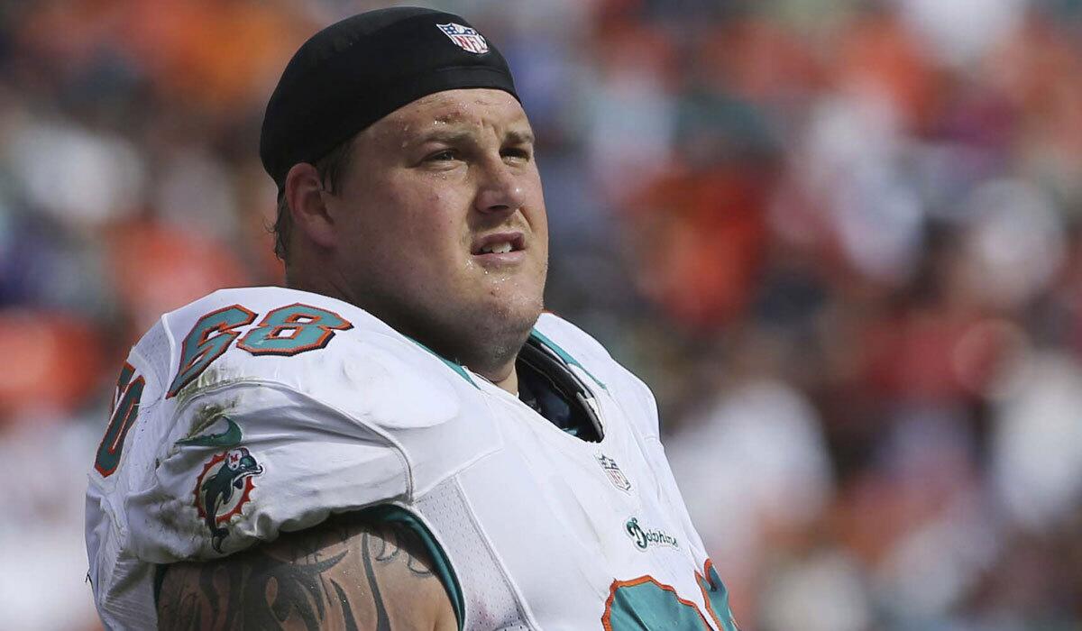 Offensive lineman Richie Incognito, shown with the Miami Dolphins in 2012, has signed with the Buffalo Bills.