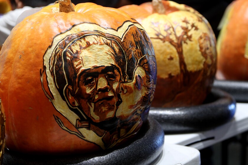 tn-vsl-me-descanso-carved-pumpkins-20191024-8