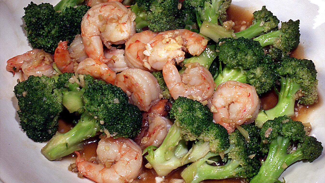 Shrimp and broccoli stir-fry