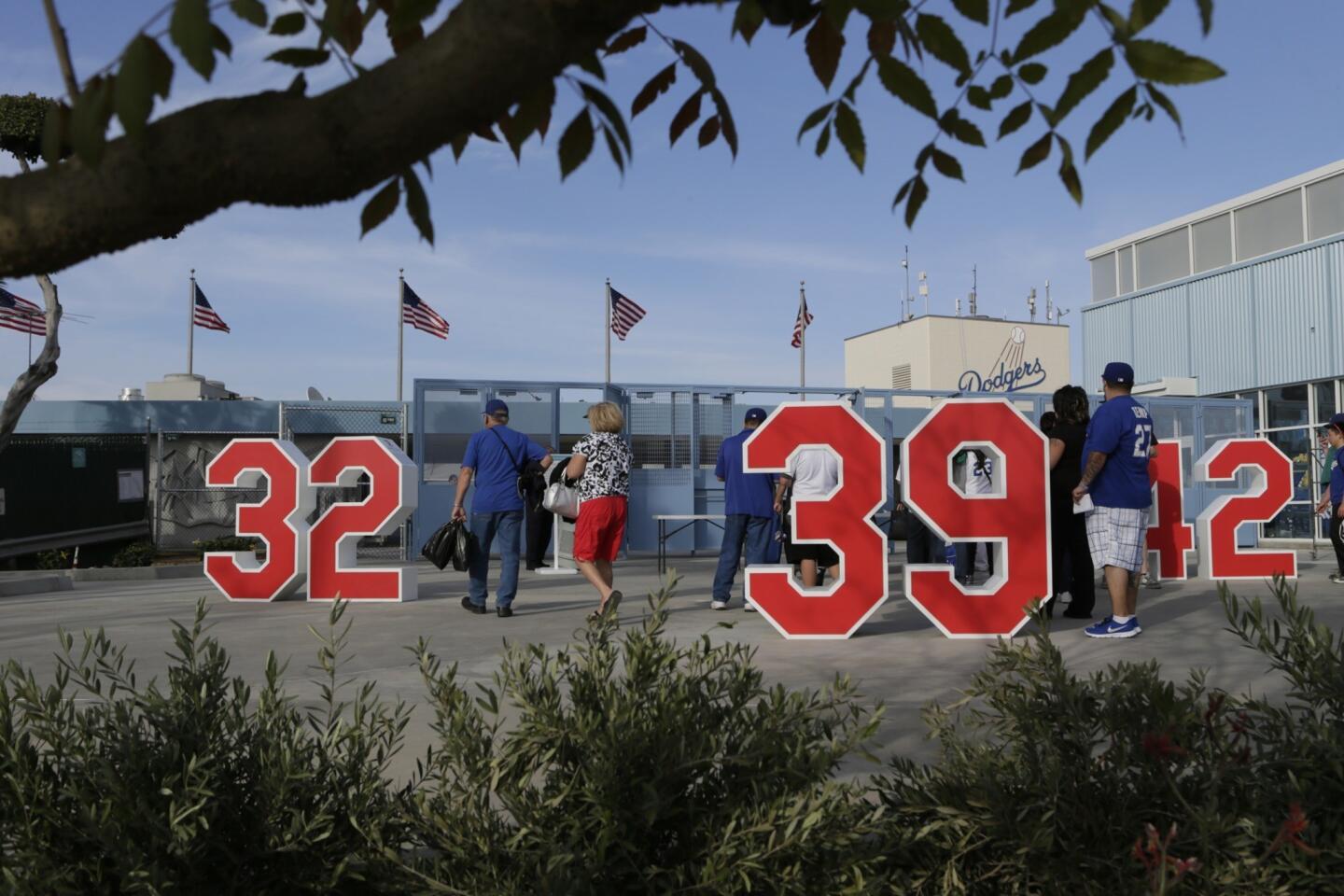 Interactive graphic: Dodger Stadium renovation - Data Desk - Los Angeles  Times