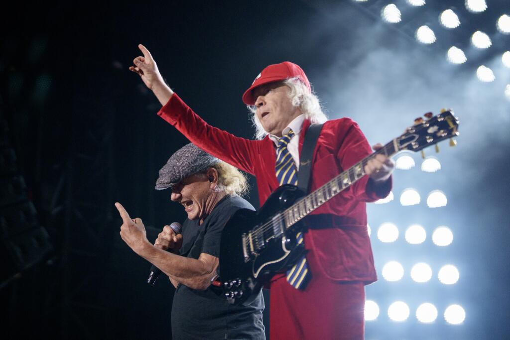 Review: AC/DC brings high voltage rock ’n' roll hits to the masses at ...