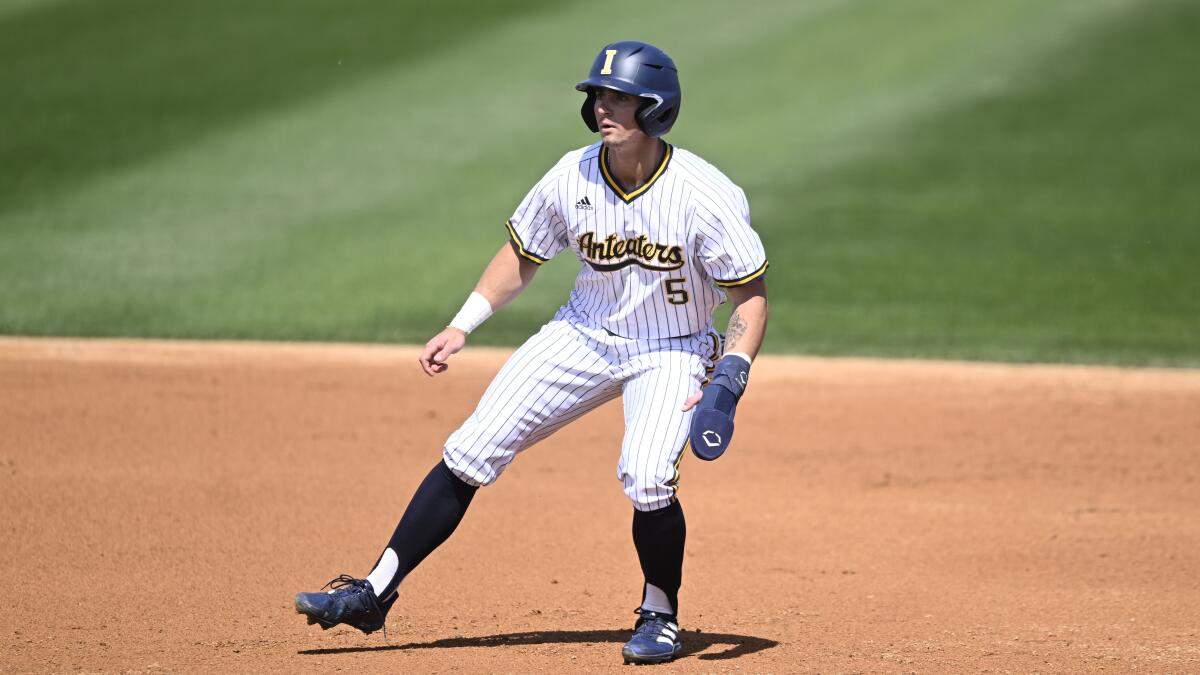 UC Irvine's Caden Kendle plays against Cal State Fullerton in March 2023.