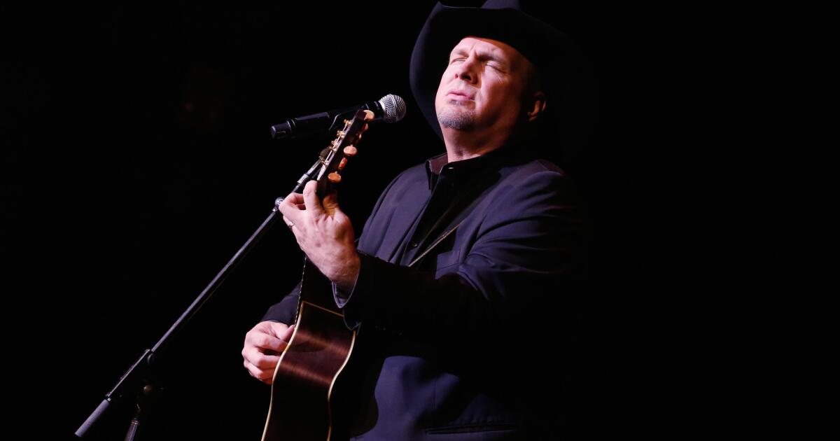 Garth Brooks likely to pass Elvis in digital world