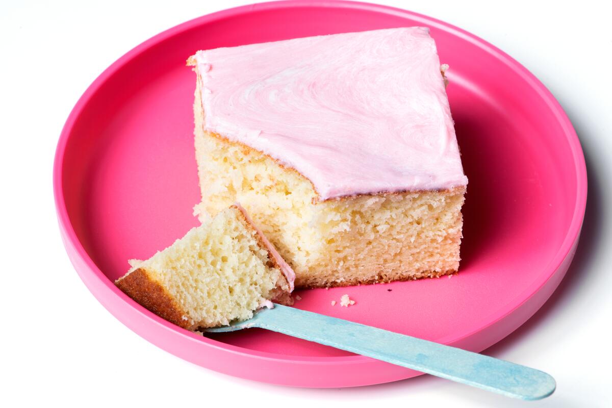 Vanilla sheet cake
