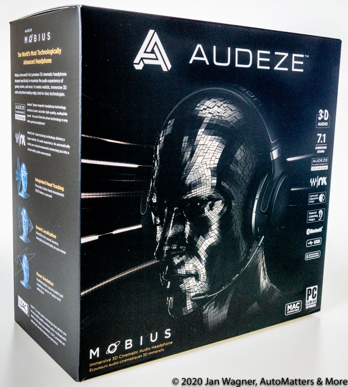 Audeze Mobius boxed