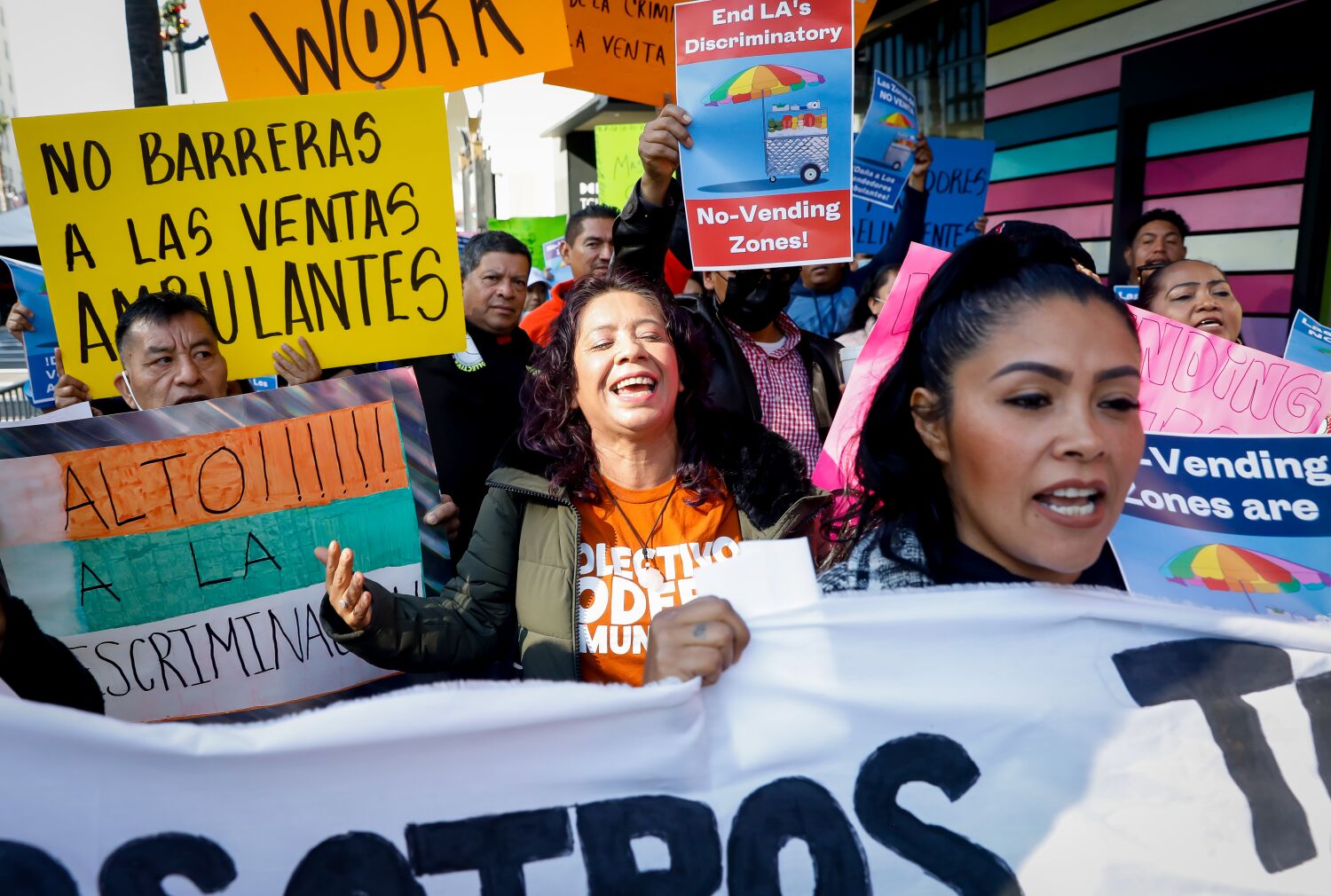 L.A. street vendors sue city over right to sell in prohibited zones