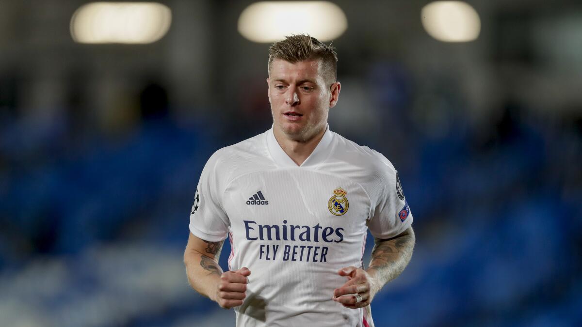 Real Madrid midfielder Toni Kroos admits concern over gay footballers  coming out due to fears of fan abuse, The Independent