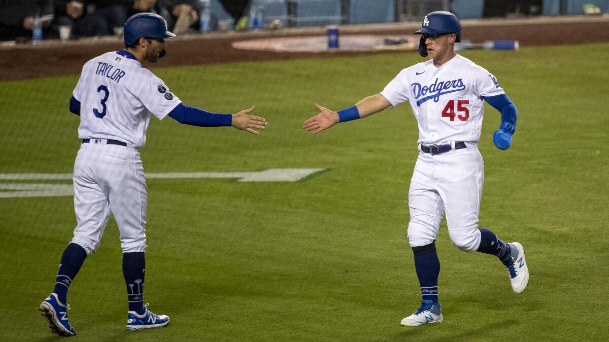 Fernando Tatis Jr. mimics dad's feat as Padres beat Dodgers - Los Angeles  Times