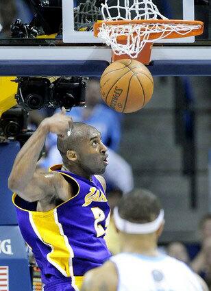 Kobe Bryant dunk