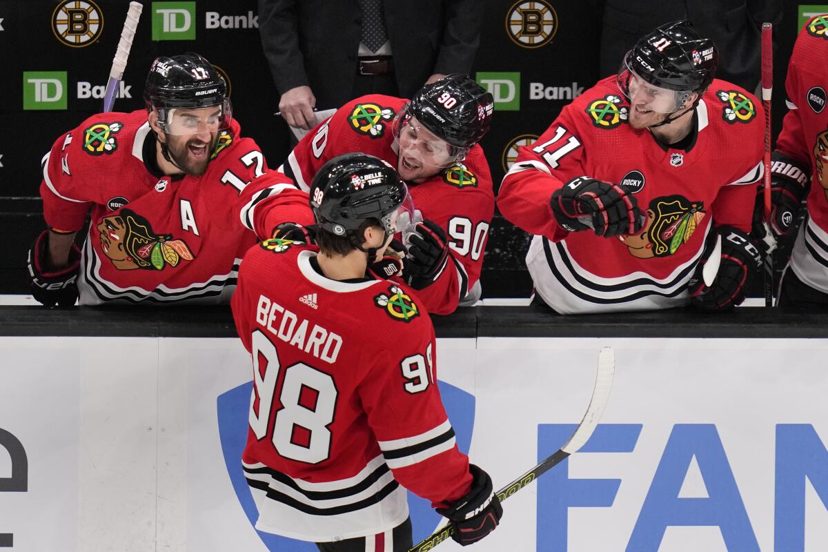 Blackhawks move within one victory of Stanley Cup after beating Bruins, Stanley  Cup