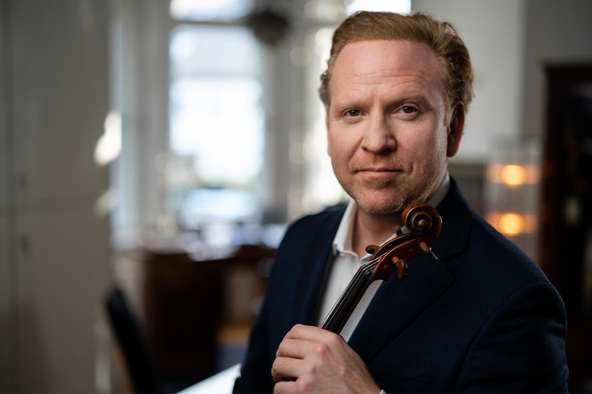 Daniel Hope, New Century Chamber Orchestra set for La Jolla debut with a  piece that's 'close to my heart' - The San Diego Union-Tribune