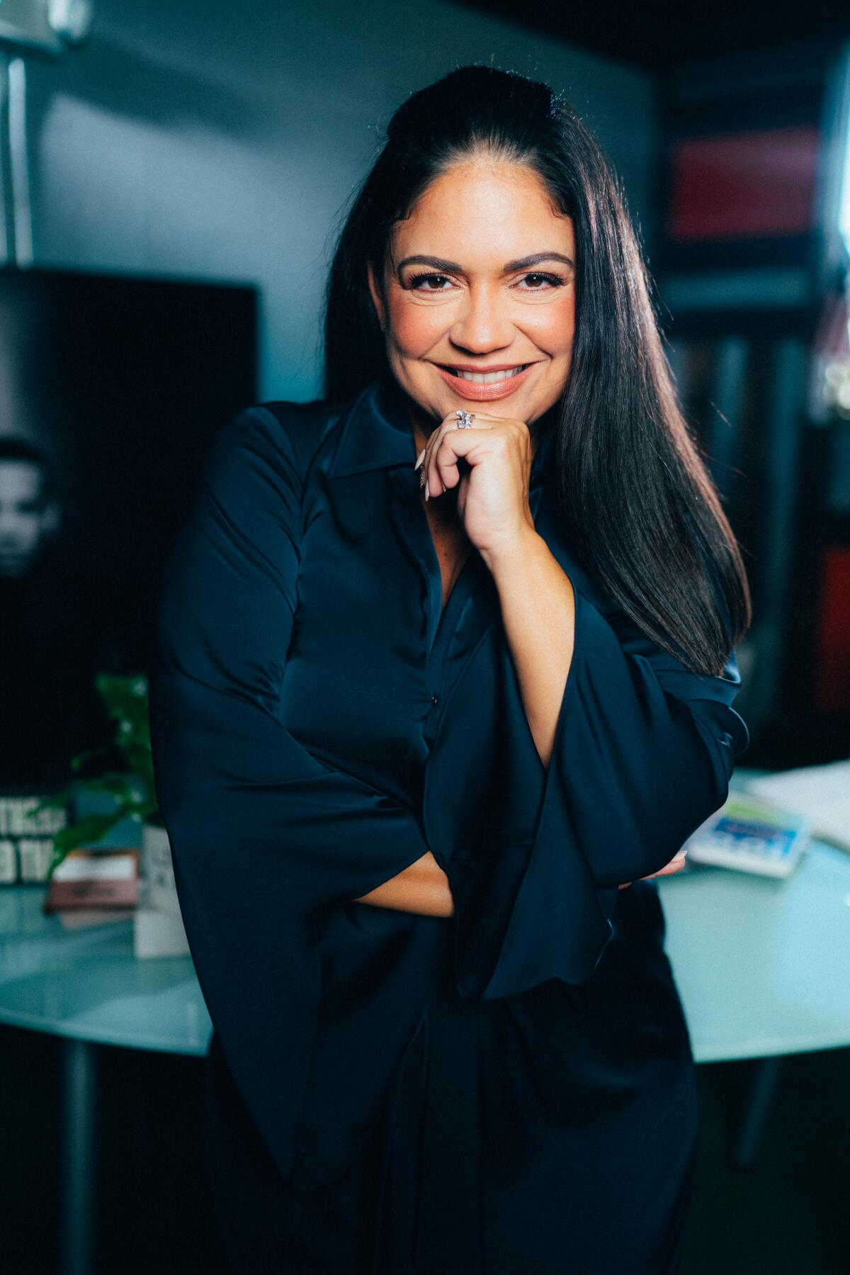 Mayna Nevarez, fundadora y directora ejecutiva de Nevarez Communications y presidenta del capítulo Miami Women in Music.