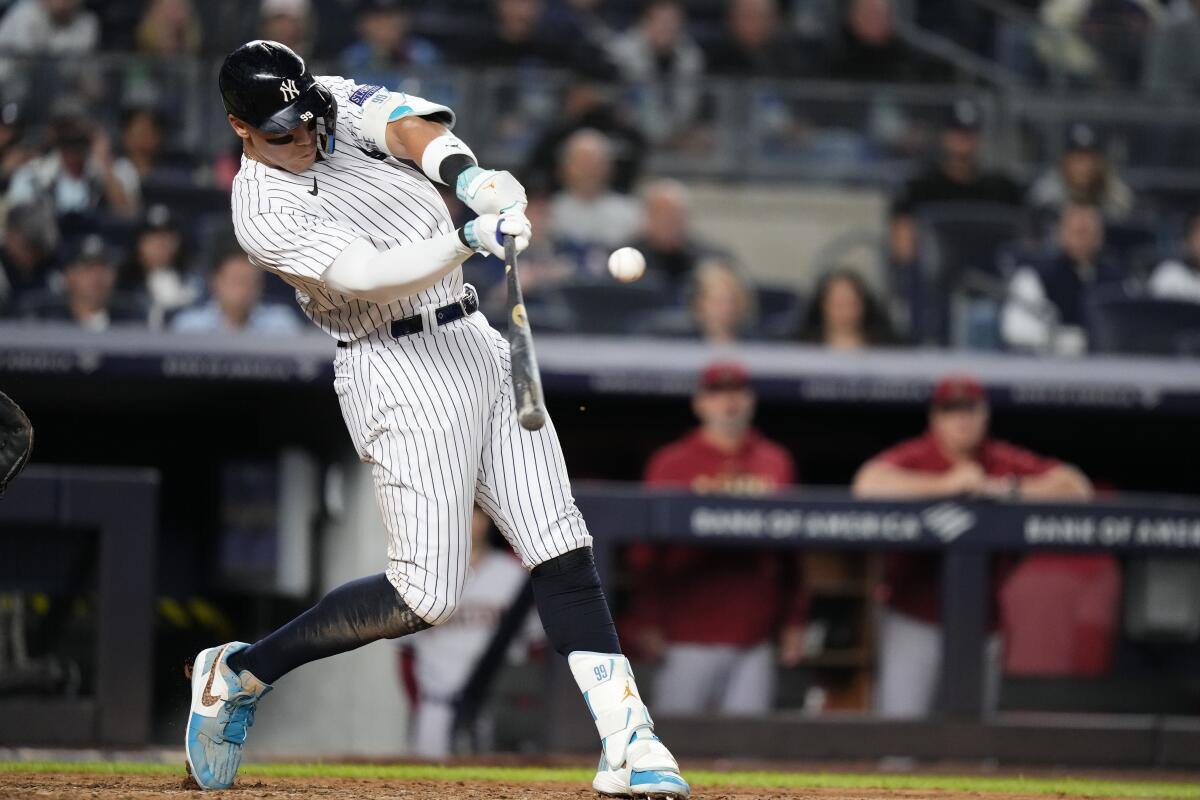 Aaron Judge hits home run in first at-bat of 2023 MLB season