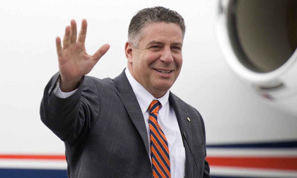 Former Tennessee men's basketball coach Bruce Pearl was hired by Auburn on Tuesday.