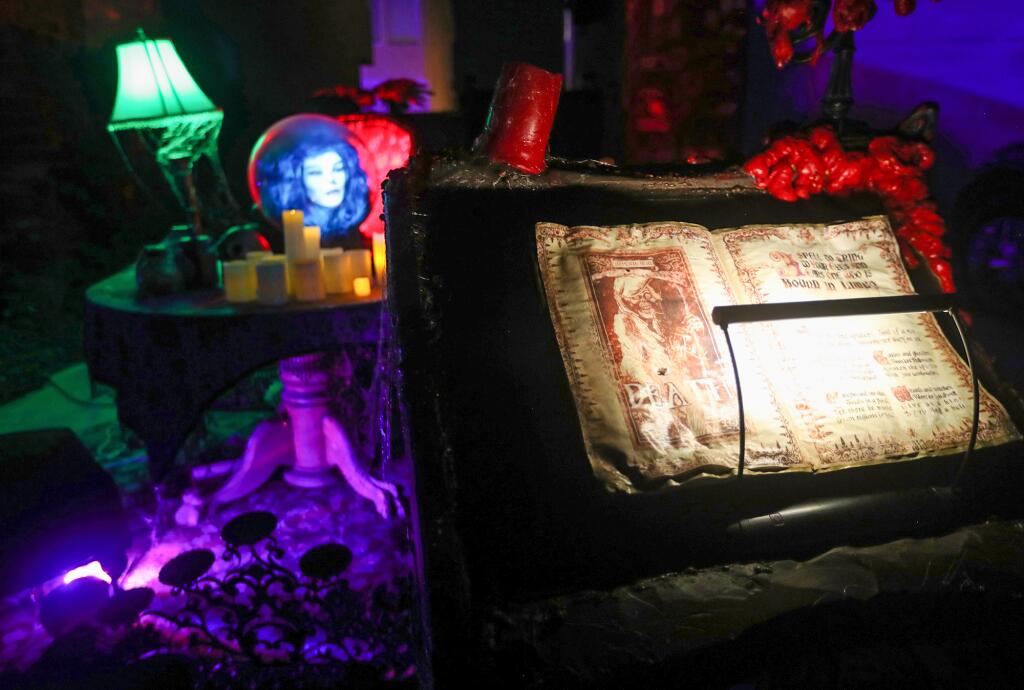 Halloween time Aliso Viejo family transforms their home into a haunted