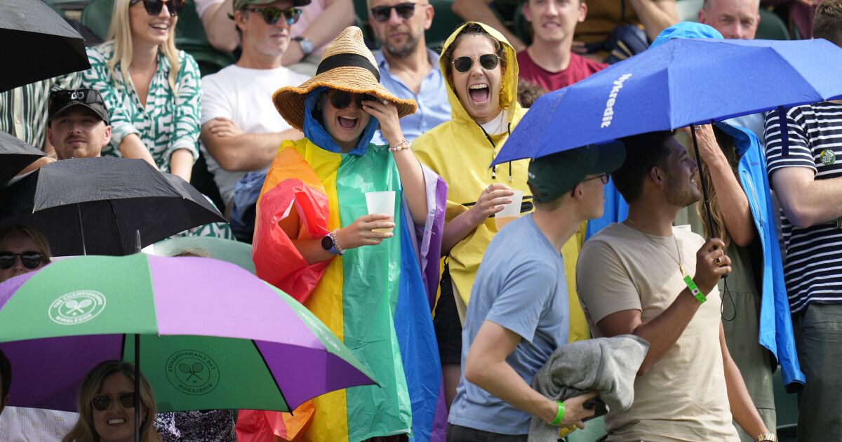 Photo of Wimbledon 2023 : La pluie cesse de jouer pendant deux heures samedi