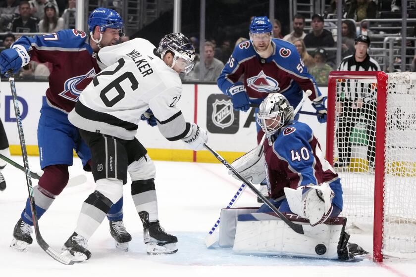 Korpisalo gets 1st shutout as Kings beat Canucks to end skid - The