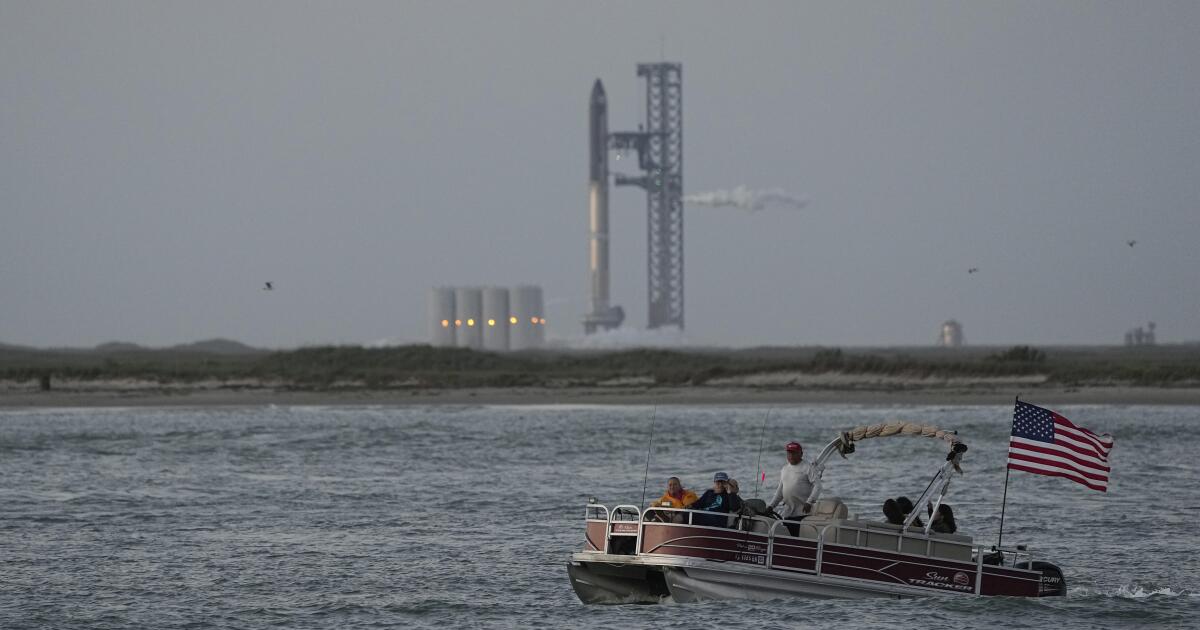 SpaceX Starship blasts off on fourth test flight