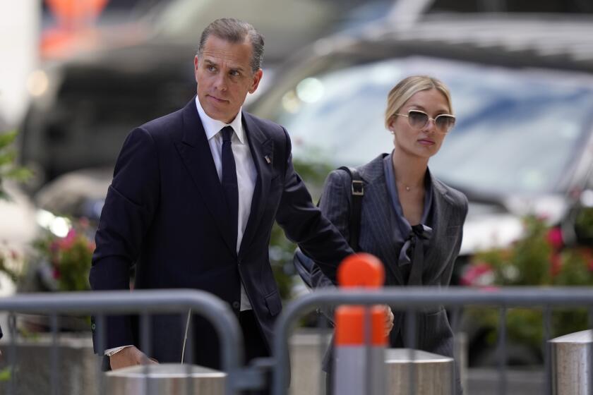 Hunter Biden, left, and his wife, Melissa Cohen Biden, arrive at federal court, Monday, June 3, 2024, in Wilmington, Del. (AP Photo/Matt Slocum)