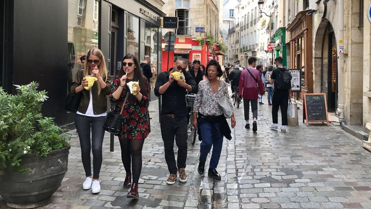 Le Marais in Paris - Pick Up a Falafel in the Old Jewish District