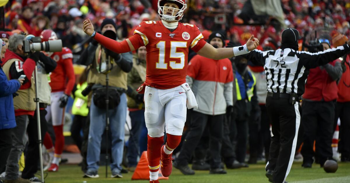 Kansas City Chiefs, down 24-0, pull off historic comeback to beat Houston  Texans