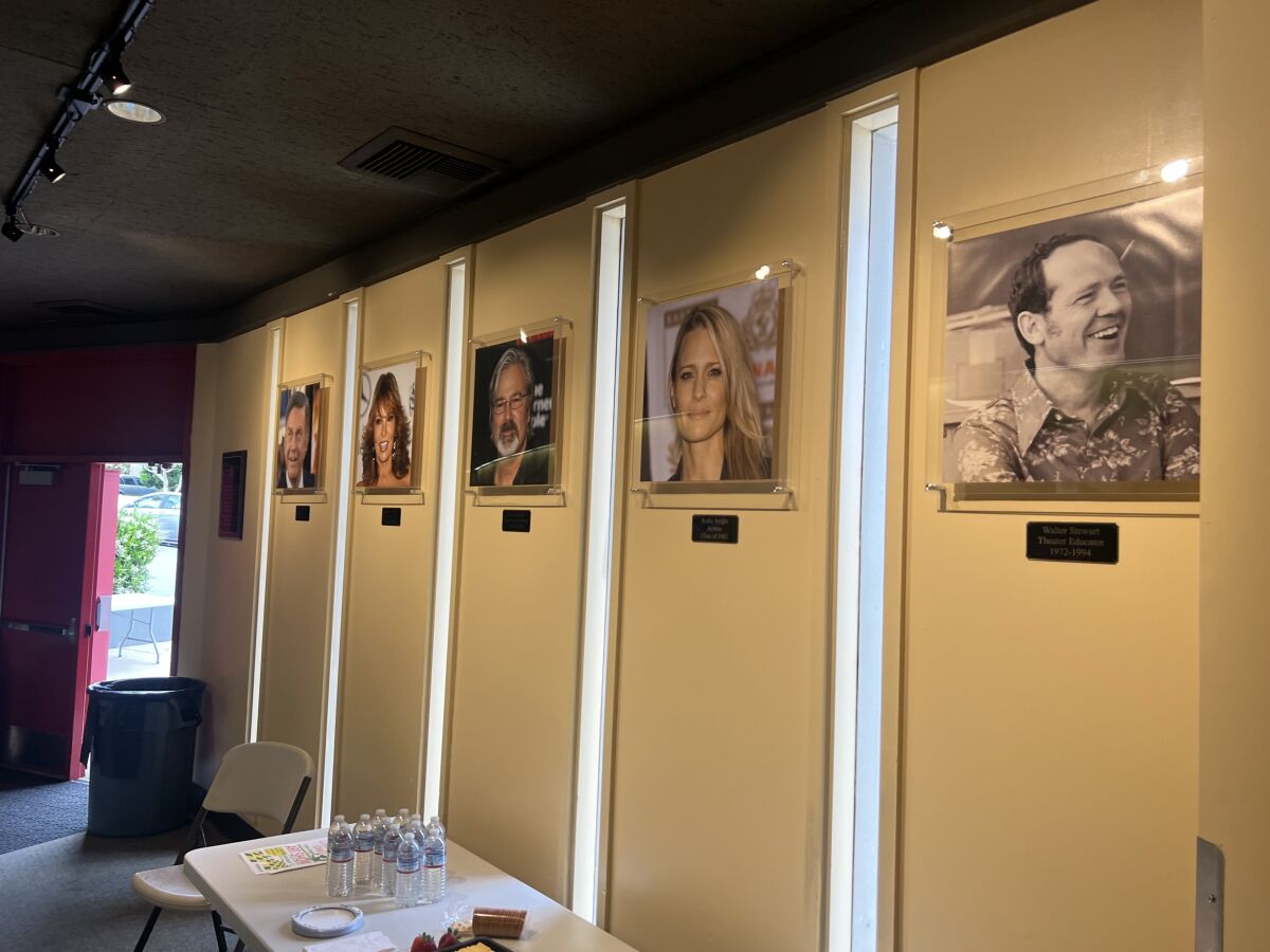 La Jolla High School's Wall of Fame honors Cliff Robertson, Raquel Welch, Gore Verbinski, Robin Wright and Walter Stewart.